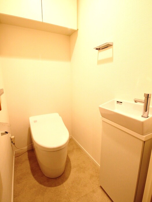 物件内観写真11　(トイレ)