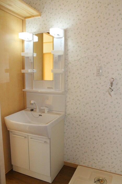 物件内観写真12　(収納)