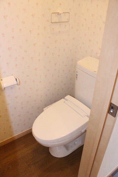 物件内観写真15　(トイレ)