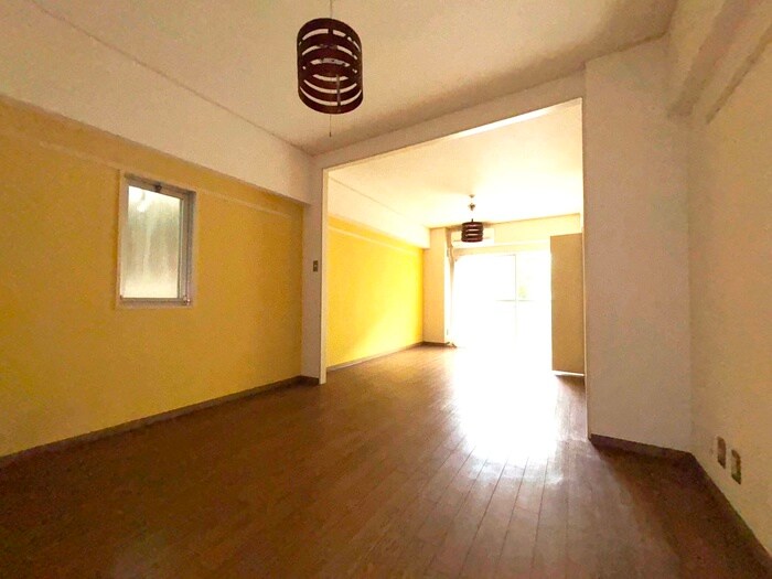 物件内観写真9　(居室)