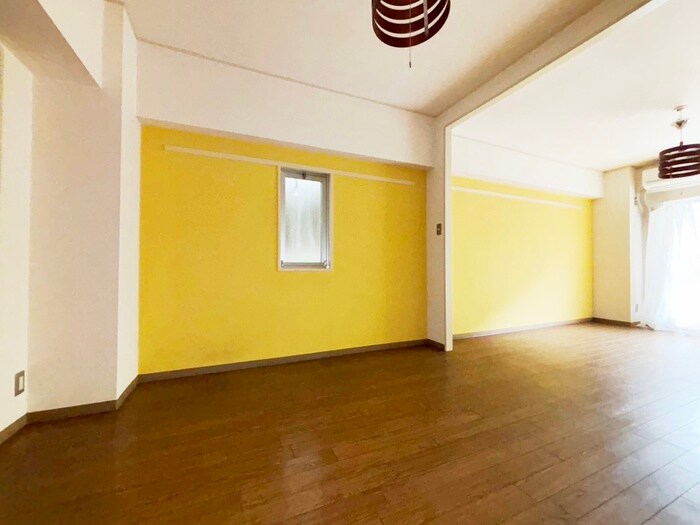 物件内観写真10　(居室)