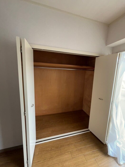 物件内観写真11　(収納)