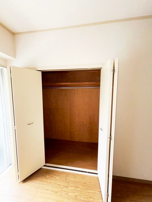 物件内観写真11　(収納)
