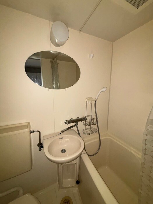 物件内観写真15　(洗面)