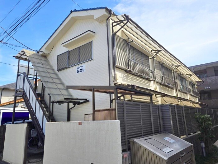 ハイツみのりの物件外観写真