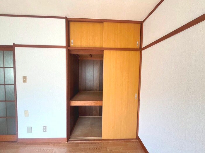物件内観写真15　(収納)