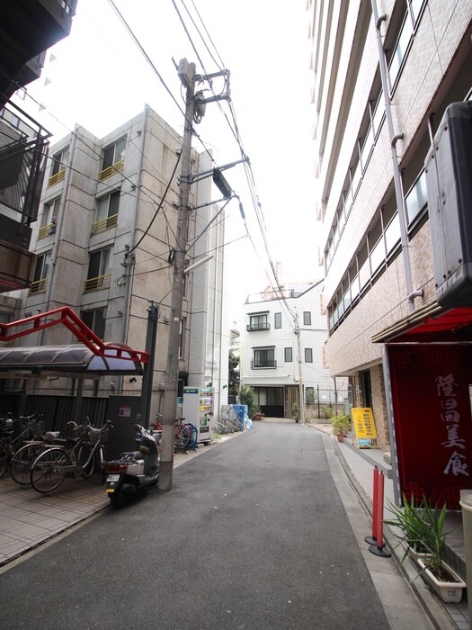 物件外観写真6　(周辺環境)