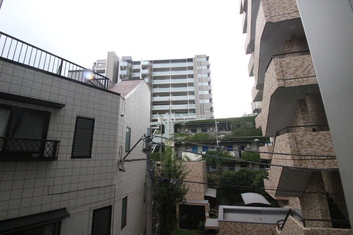 物件内観写真19　(室内からの展望)