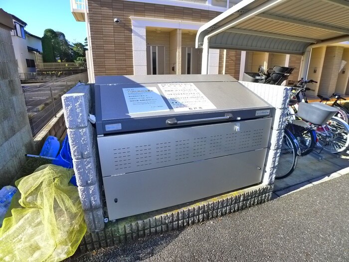 物件外観写真4　(建物設備)