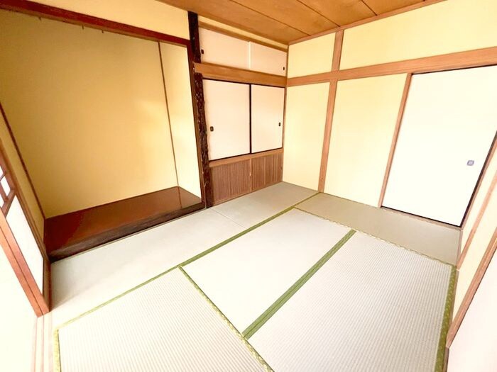 物件内観写真6　(居室)