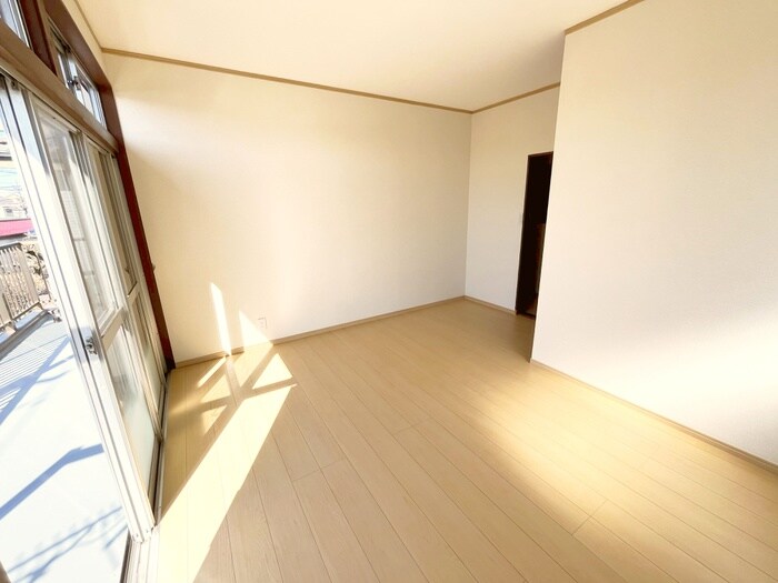 物件内観写真8　(居室)