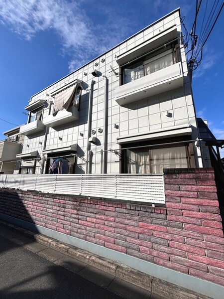 ピステ外観写真