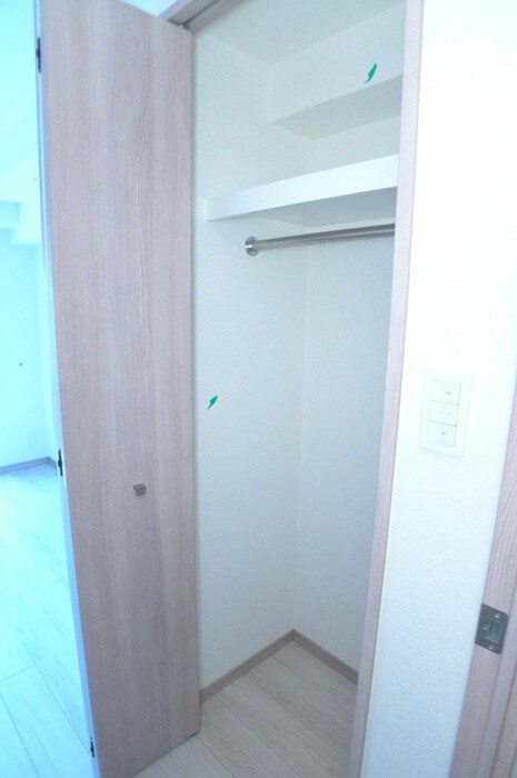 物件内観写真10　(収納)