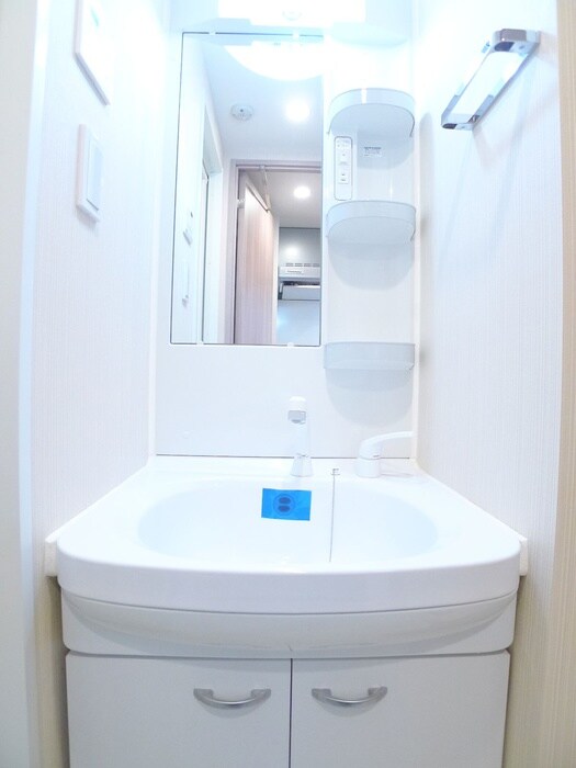 物件内観写真13　(洗面)