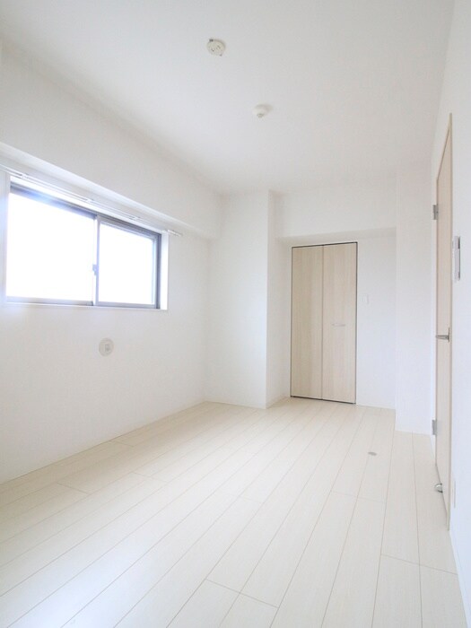 物件内観写真15　(居室)