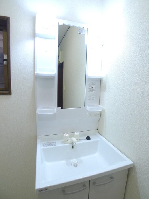 物件内観写真9　(洗面)