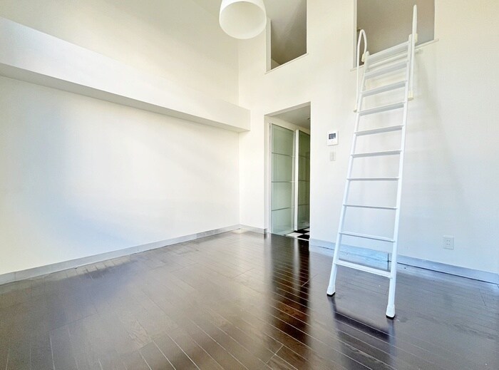 物件内観写真9　(居室)