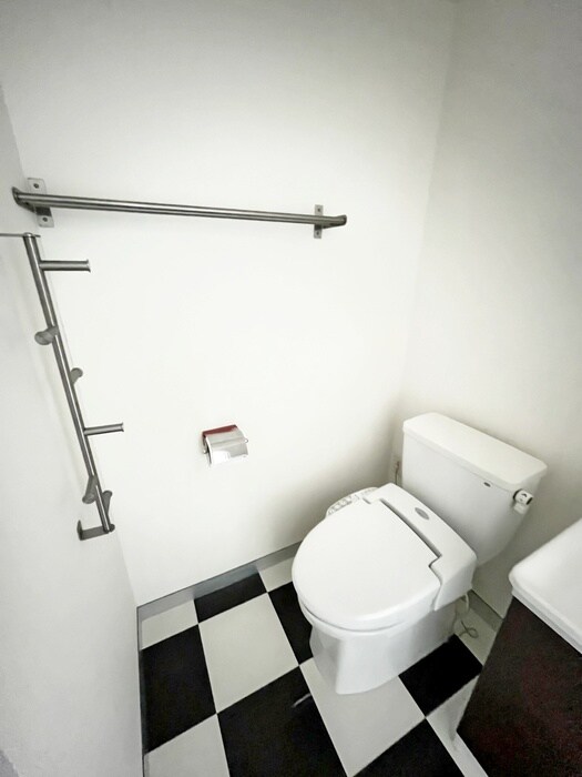 物件内観写真13　(トイレ)