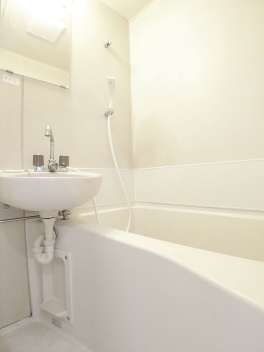 物件内観写真12　(バス／シャワールーム等)