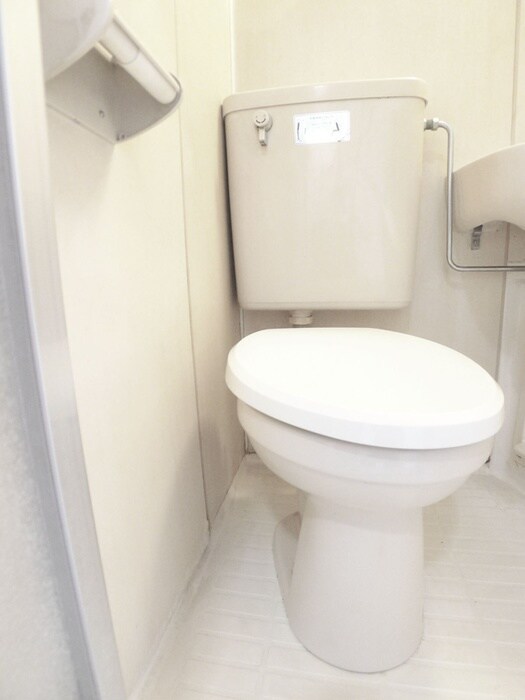 物件内観写真18　(トイレ)
