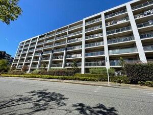 ﾘｰﾃﾞﾝｽｽｸｴｱはるひ野（810）外観写真