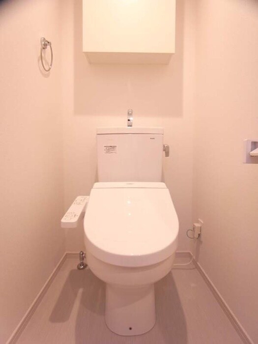 物件内観写真9　(トイレ)