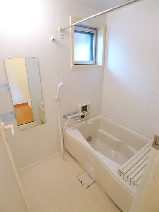 物件内観写真10　(バス／シャワールーム等)