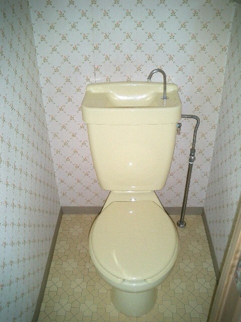 物件内観写真10　(トイレ)