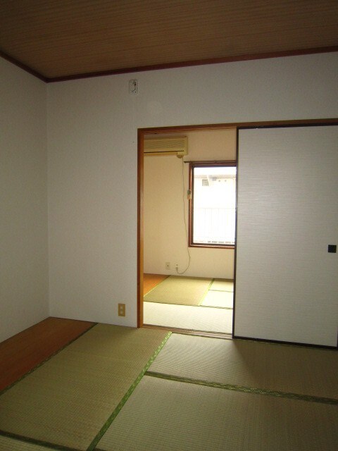 物件内観写真15　(居室)