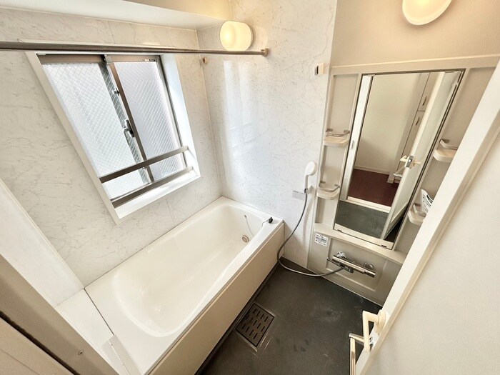 物件内観写真11　(バス／シャワールーム等)