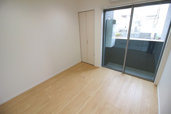 物件内観写真9　(室内からの展望)