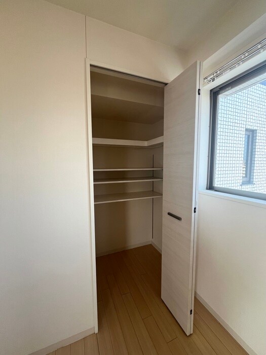 物件内観写真8　(収納)