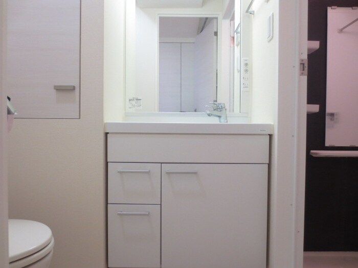 物件内観写真13　(洗面)