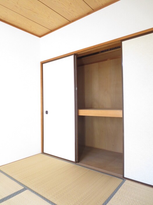 物件内観写真14　(収納)