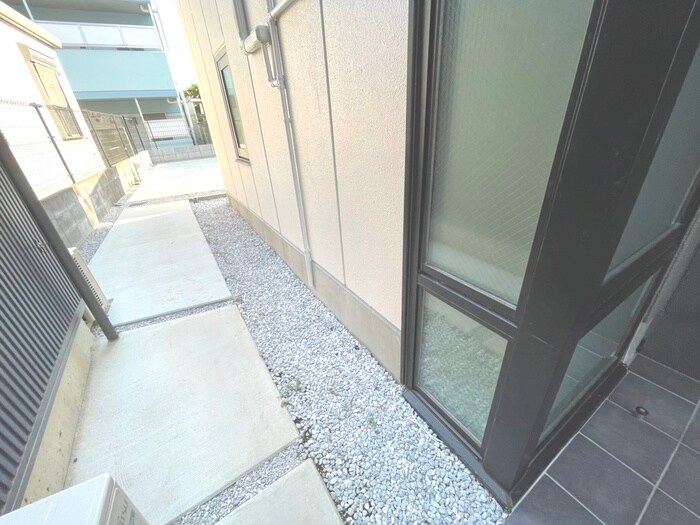 物件外観写真5　(駐輪場)