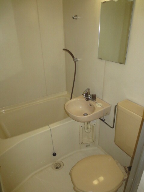 物件内観写真8　(バス／シャワールーム等)