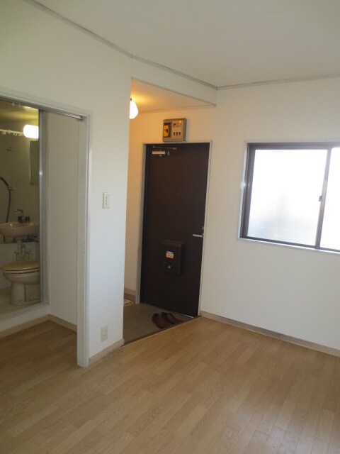 物件内観写真11　(居室)