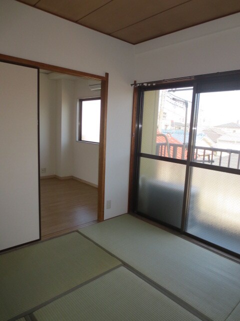 物件内観写真13　(居室)