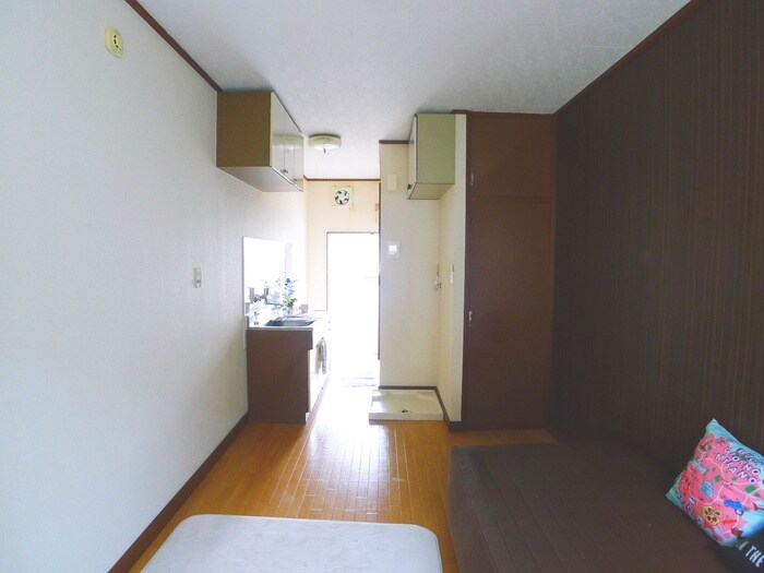 物件内観写真9　(室内からの展望)