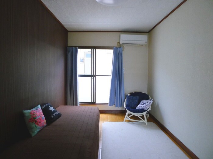 物件内観写真11　(居室)