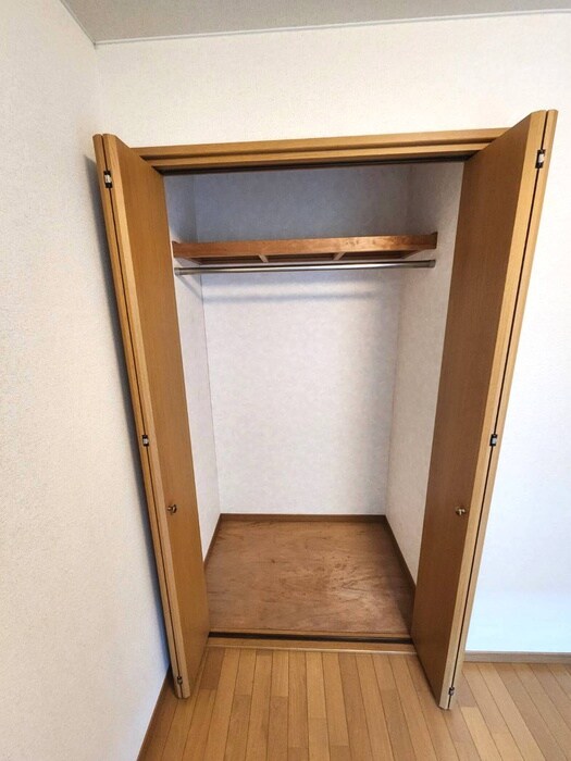 物件内観写真15　(収納)