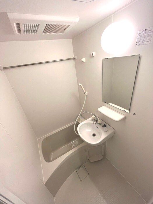 物件内観写真13　(バス／シャワールーム等)