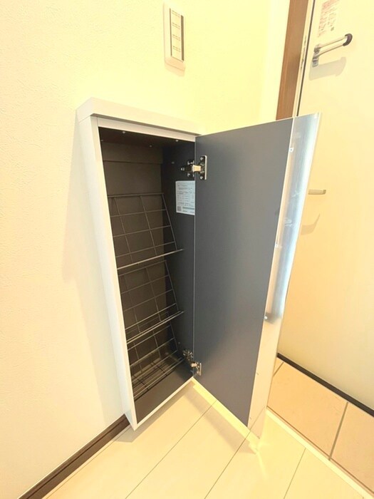 物件内観写真18　(靴箱)