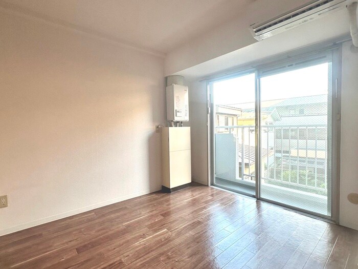 物件内観写真5　(居室)