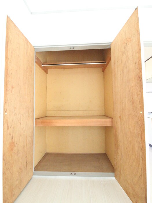 物件内観写真14　(収納)