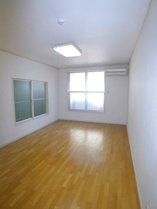 物件内観写真11　(居室)