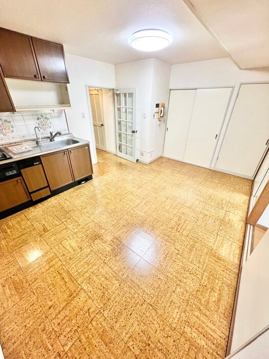 物件内観写真10　(内観写真)