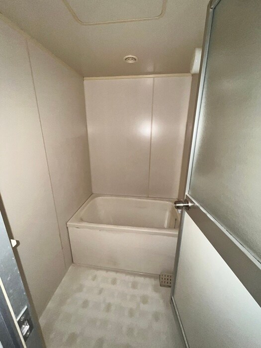 物件内観写真12　(バス／シャワールーム等)