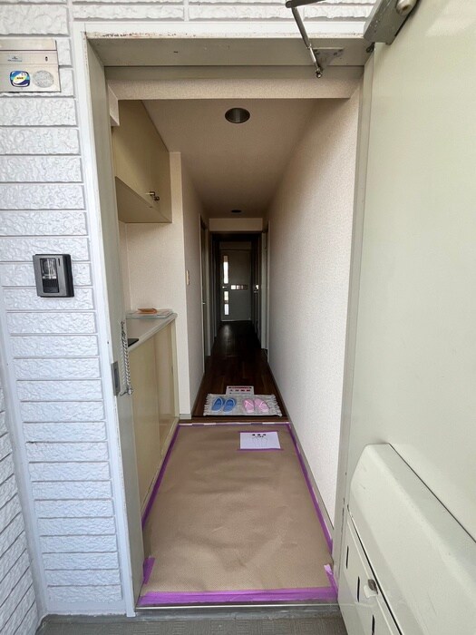 物件内観写真22　(玄関)