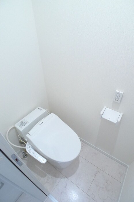 物件内観写真13　(トイレ)